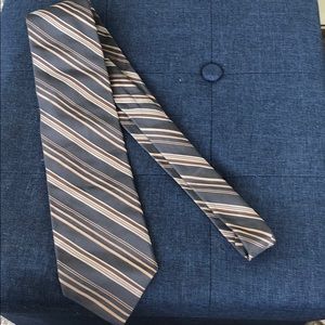 Men’s tie